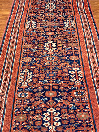 Persian Malayer Runner. 3'5''x16'10''