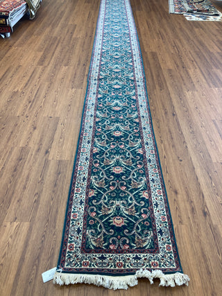 Chinese Veramin Runner. 2'6''x25'