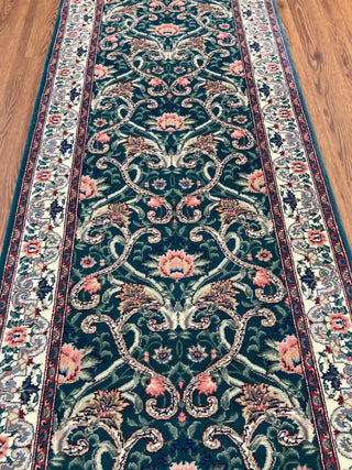 Chinese Veramin Runner. 2'6''x25'
