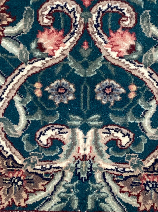 Chinese Veramin Runner. 2'7''x22'3''