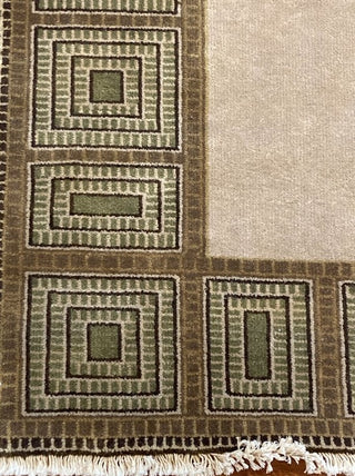 Usona Border 4x6. Reduced From $1490 To Only $495! Closeout! OTHER SIZES AVAILABLE!