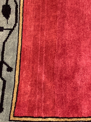 Voysey Border 10x14 Down From $8680 To Only $3995!
